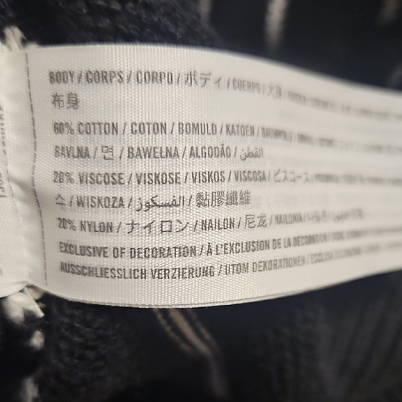 A&F Striped Sweater - Picture 3 of 8